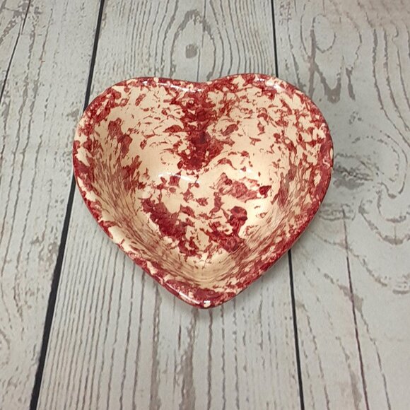 Heart Shaped Bowl And Candle Holder Set The Proper Place Winfield KS Spongewear - Picture 6 of 14